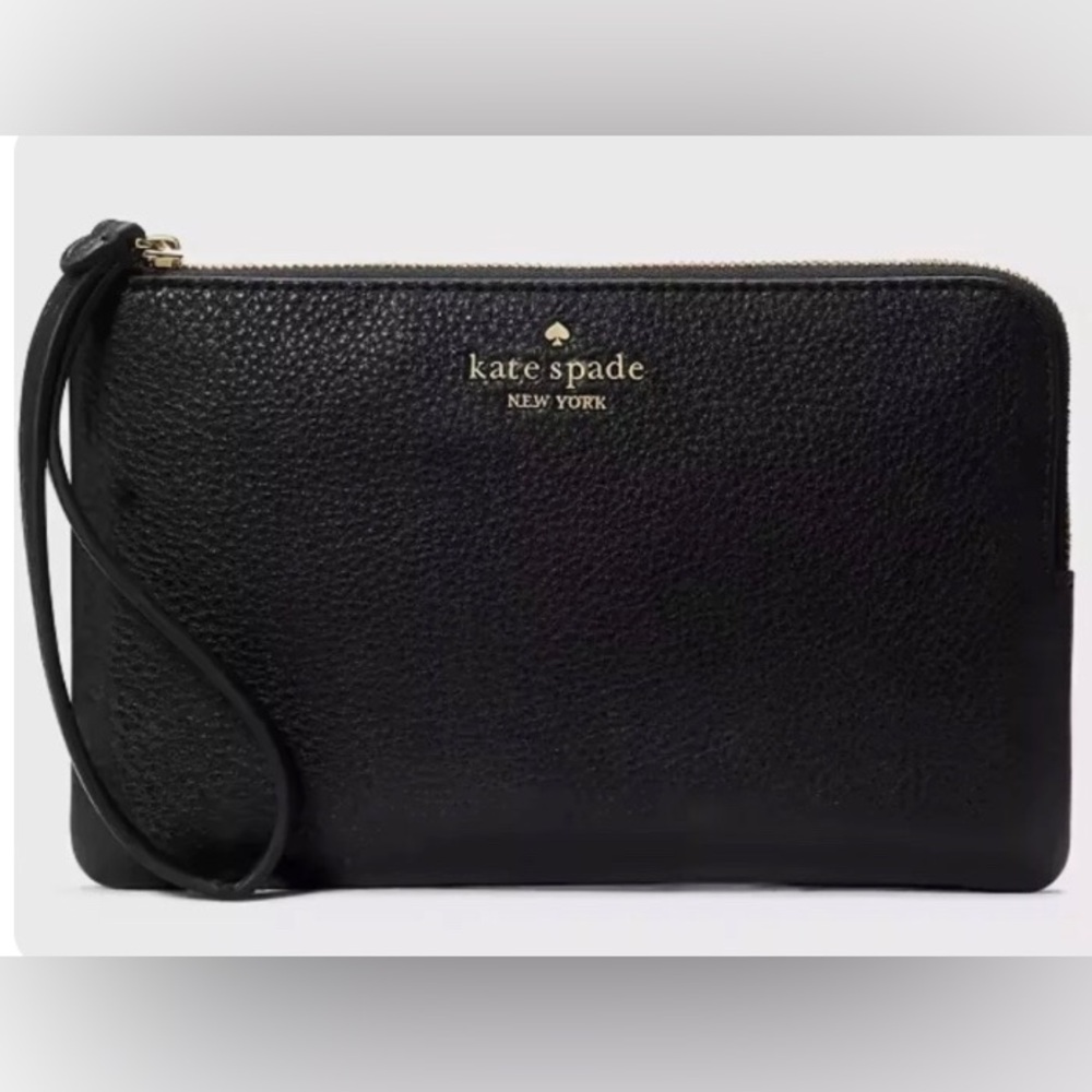 NWT! Kate Spade's Leila Medium L-Zip Wristlet. Color black.